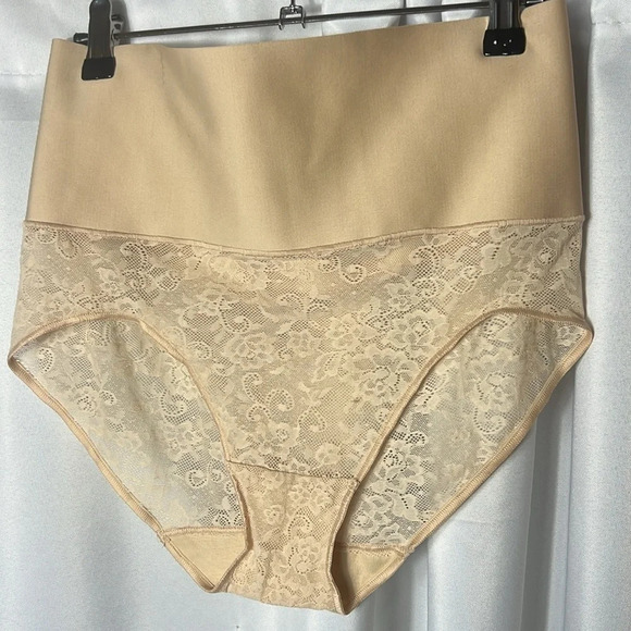 Maidenform Pantie - Picture 2 of 4